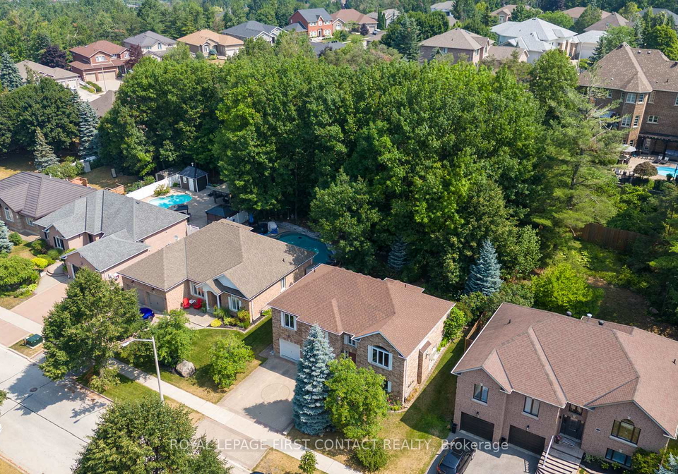 23-grouse-glen-barrie-ontario-s12292674