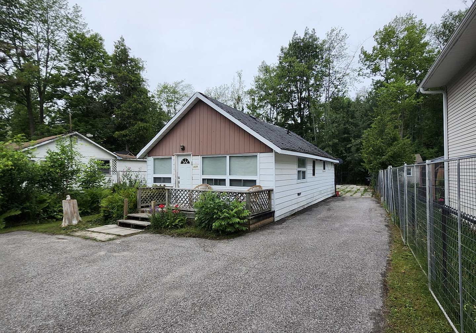 3124-mosley-street-wasaga-beach-ontario-s12292703