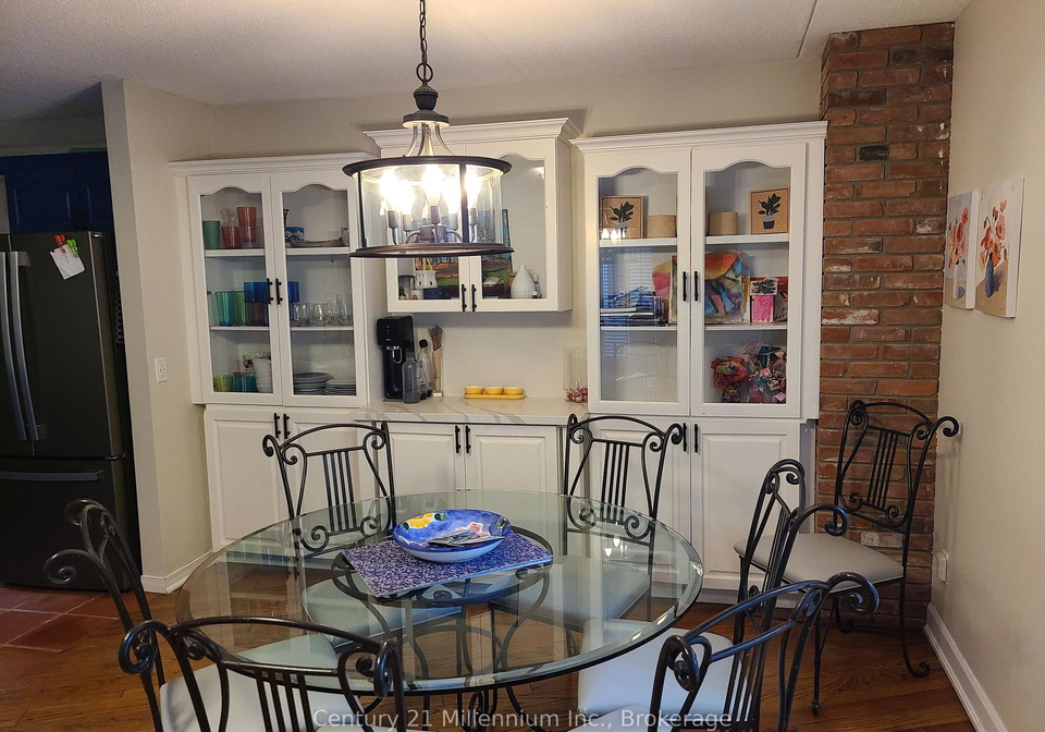 384-mariners-way-collingwood-ontario-s12293212