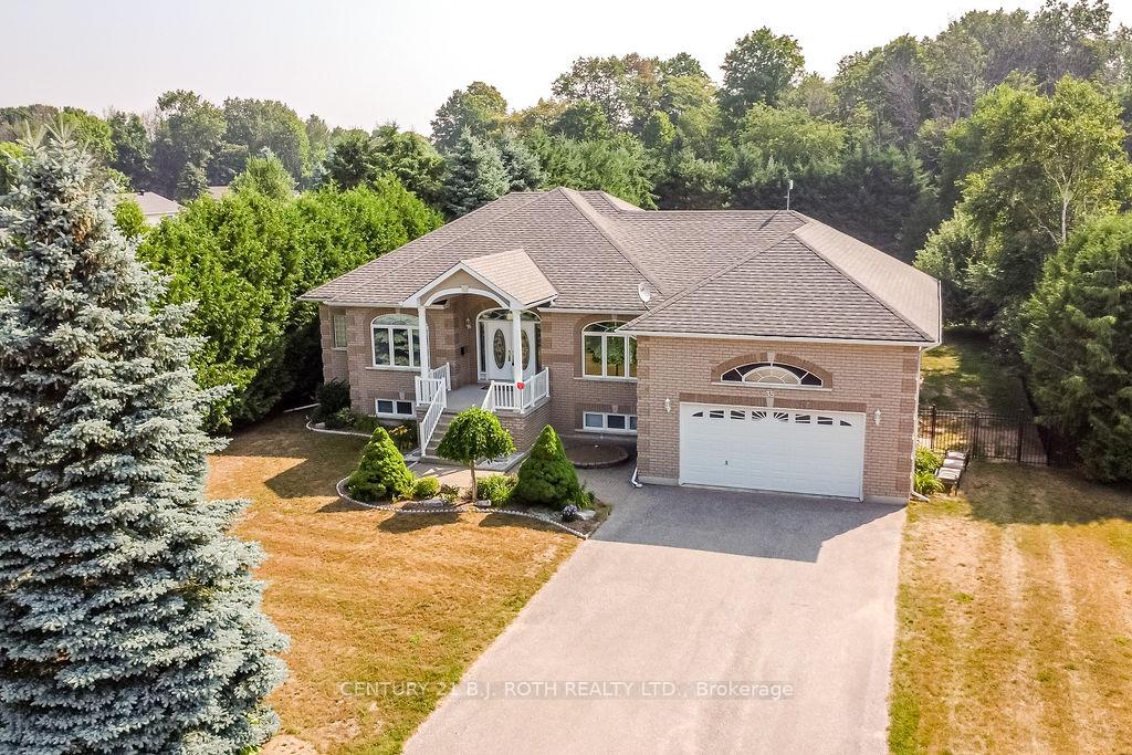 35-club-court-wasaga-beach-ontario-s12293402