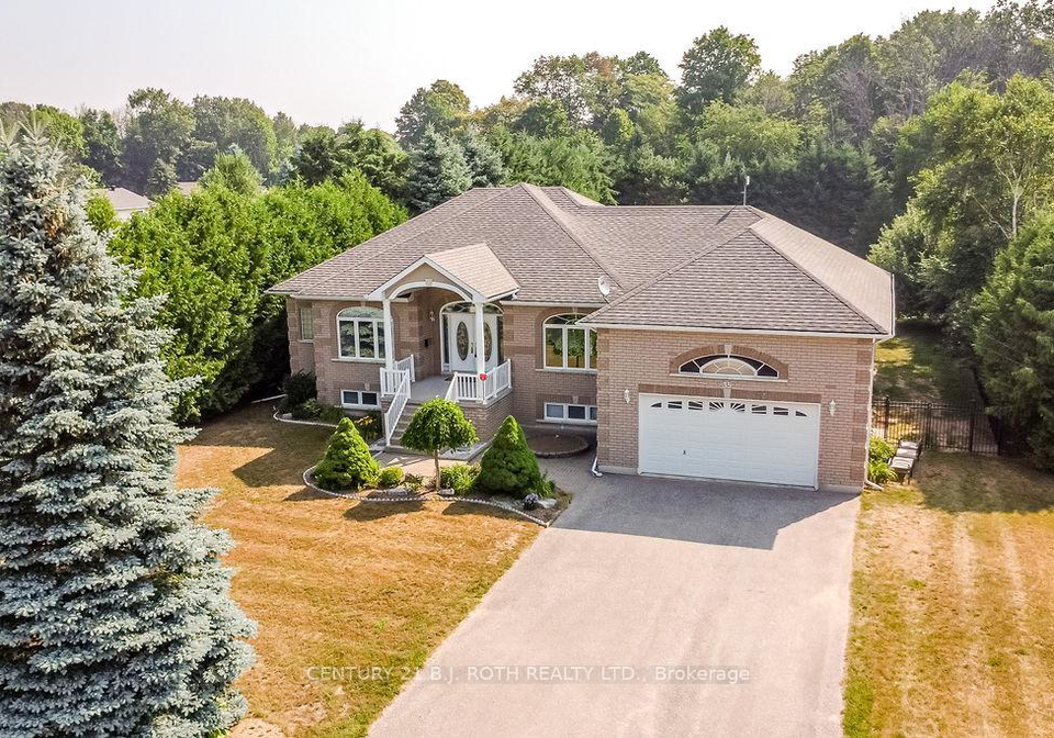 35-club-court-wasaga-beach-ontario-s12293402
