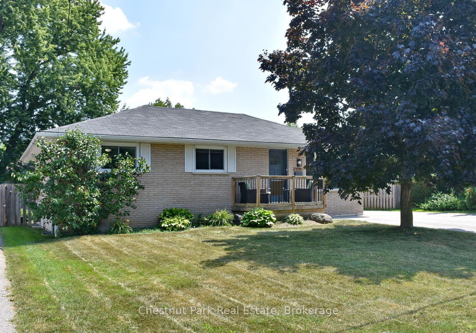 647-oak-street-collingwood-ontario-s12293746