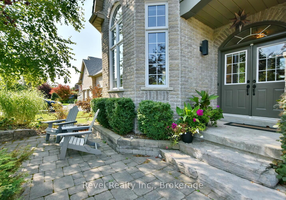 22-kells-crescent-collingwood-ontario-s12293796