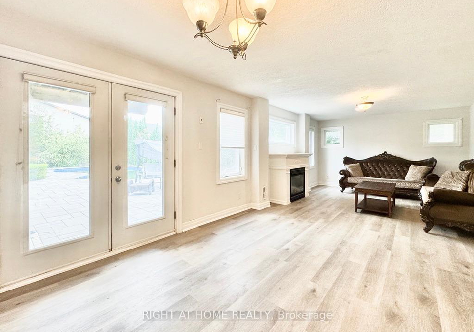 9-margaret-drive-barrie-ontario-s12293812
