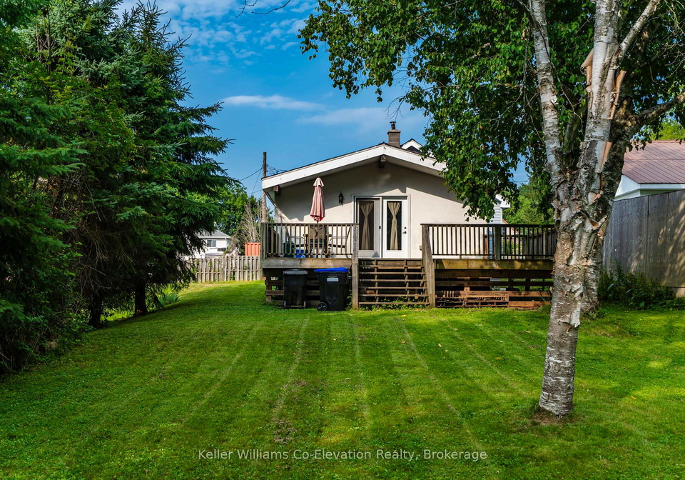 6-dupuis-drive-penetanguishene-ontario-s12293989