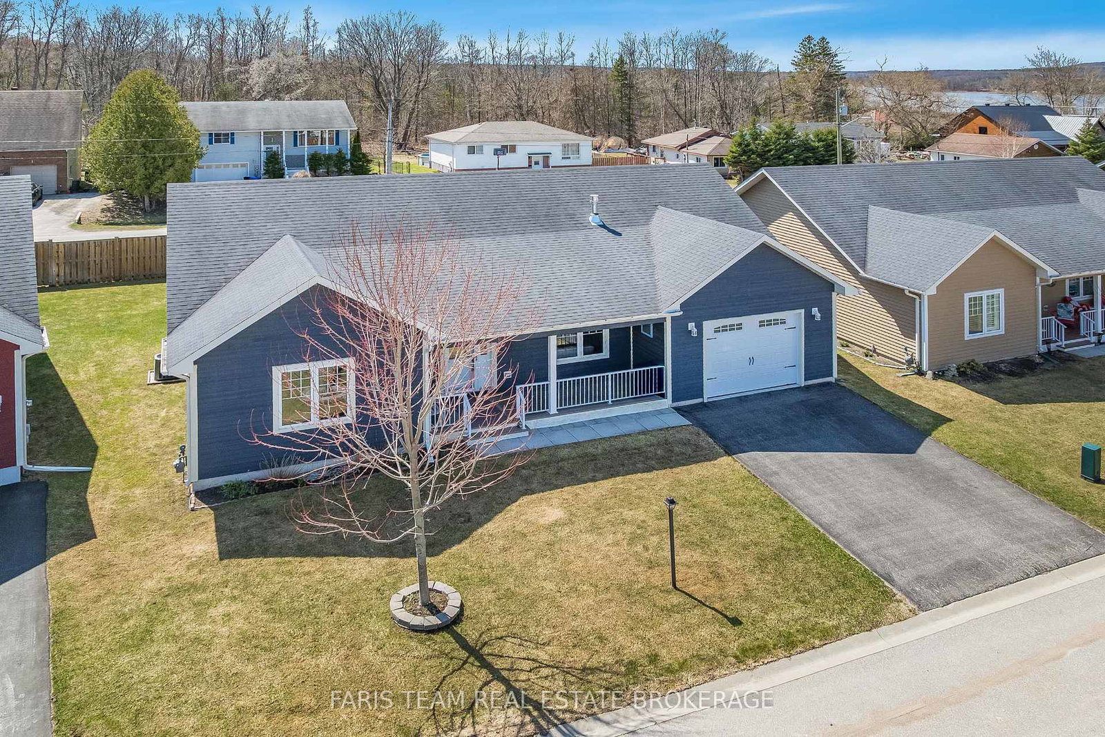 18-grew-crescent-penetanguishene-ontario-s12294823
