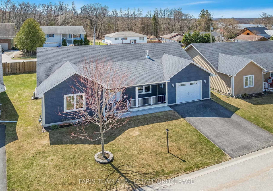 18-grew-crescent-penetanguishene-ontario-s12294823