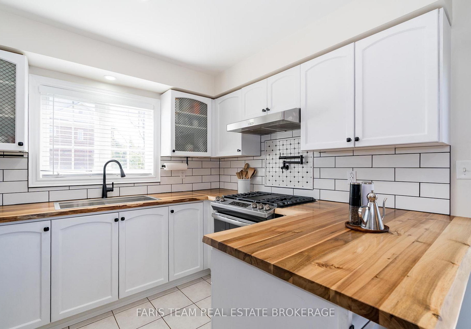 58-counsellor-terrace-barrie-ontario-s12296918