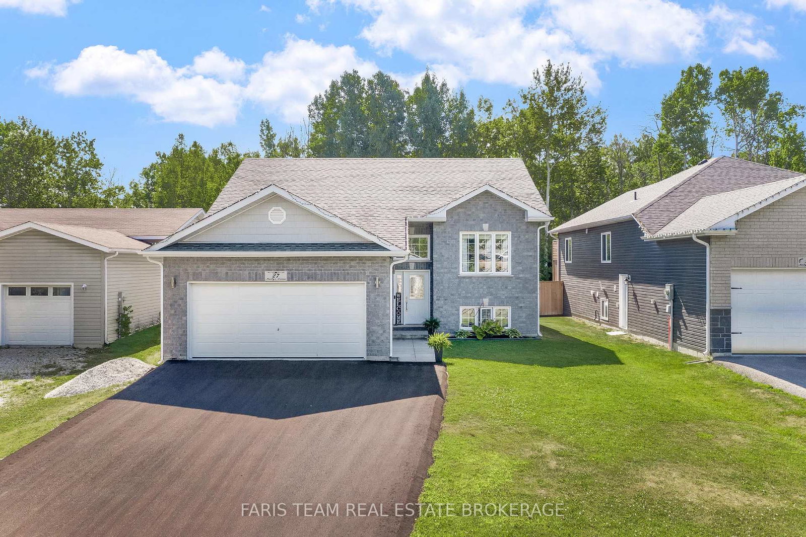 27-marilyn-avenue-s-s-wasaga-beach-ontario-s12297057
