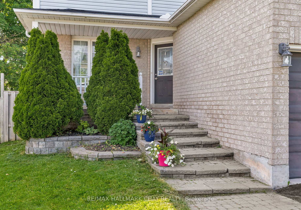 28-draper-crescent-barrie-ontario-s12297263