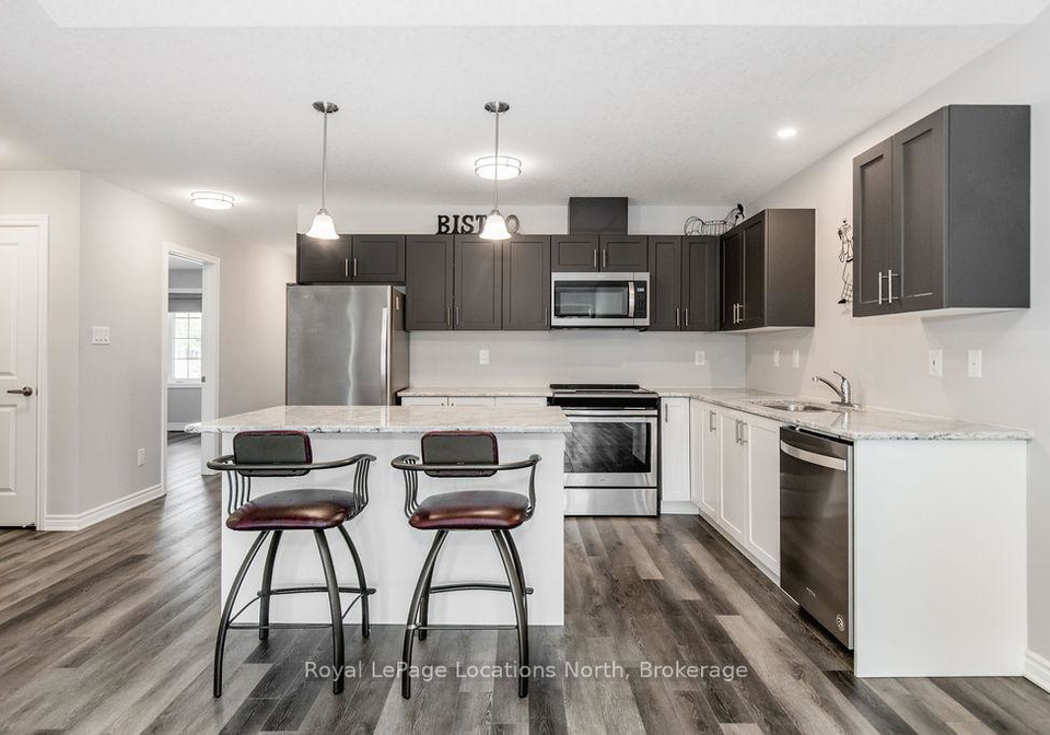 26-ivy-crescent-wasaga-beach-ontario-s12297984