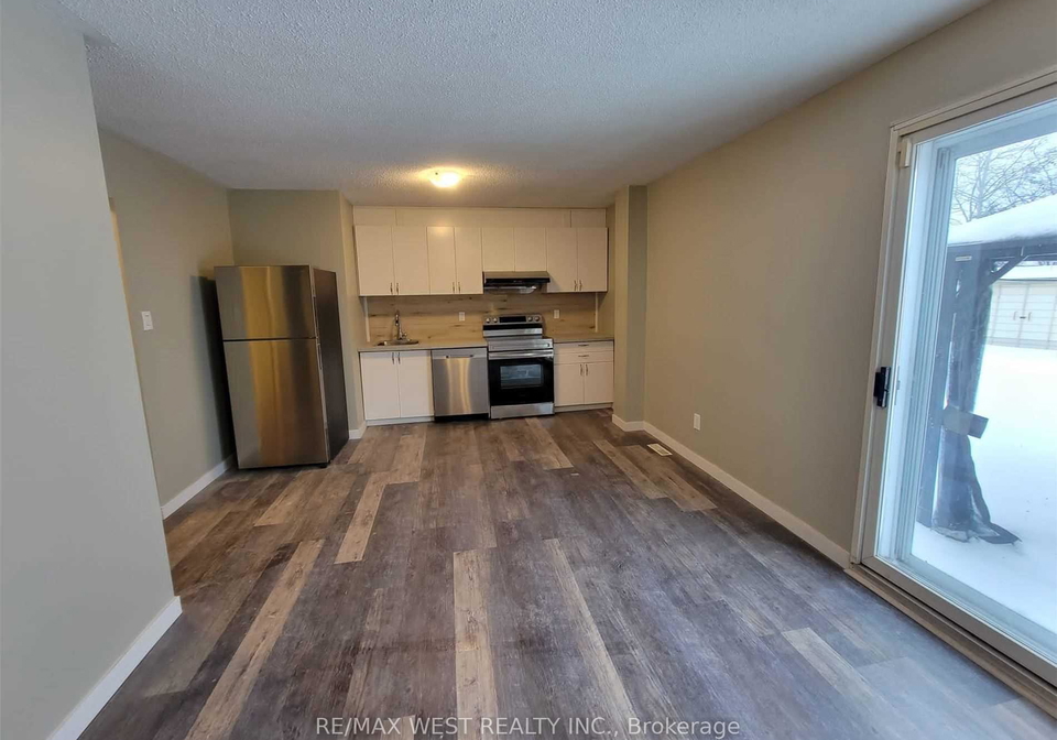 97-college-crescent-barrie-ontario-s12299264