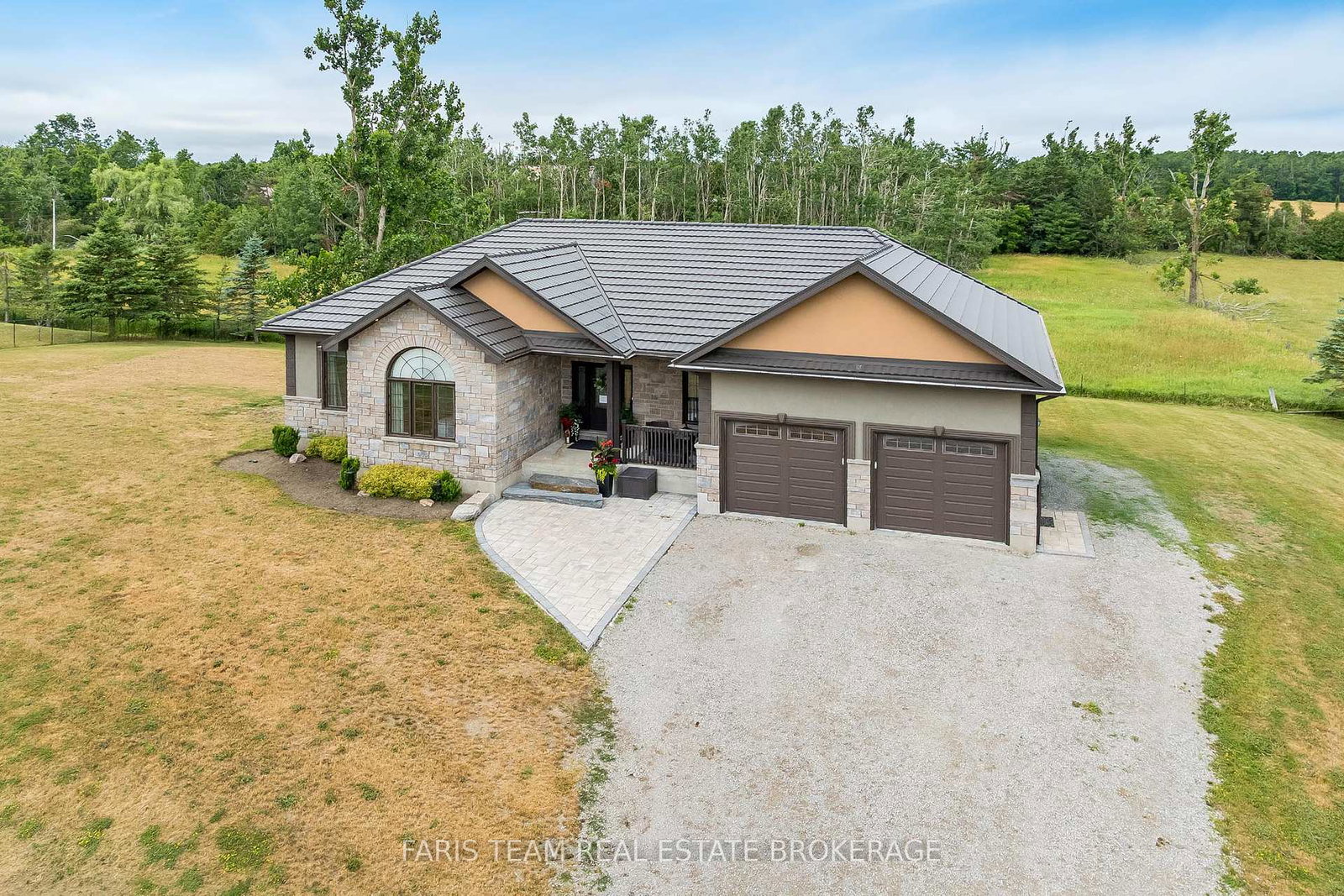 520-horseshoe-valley-road-e-e-oro-medonte-ontario-s12300731
