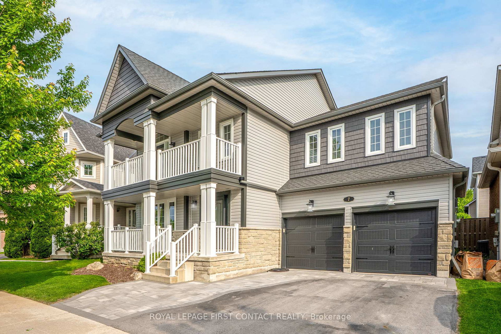 7-counsellor-terrace-barrie-ontario-s12301022