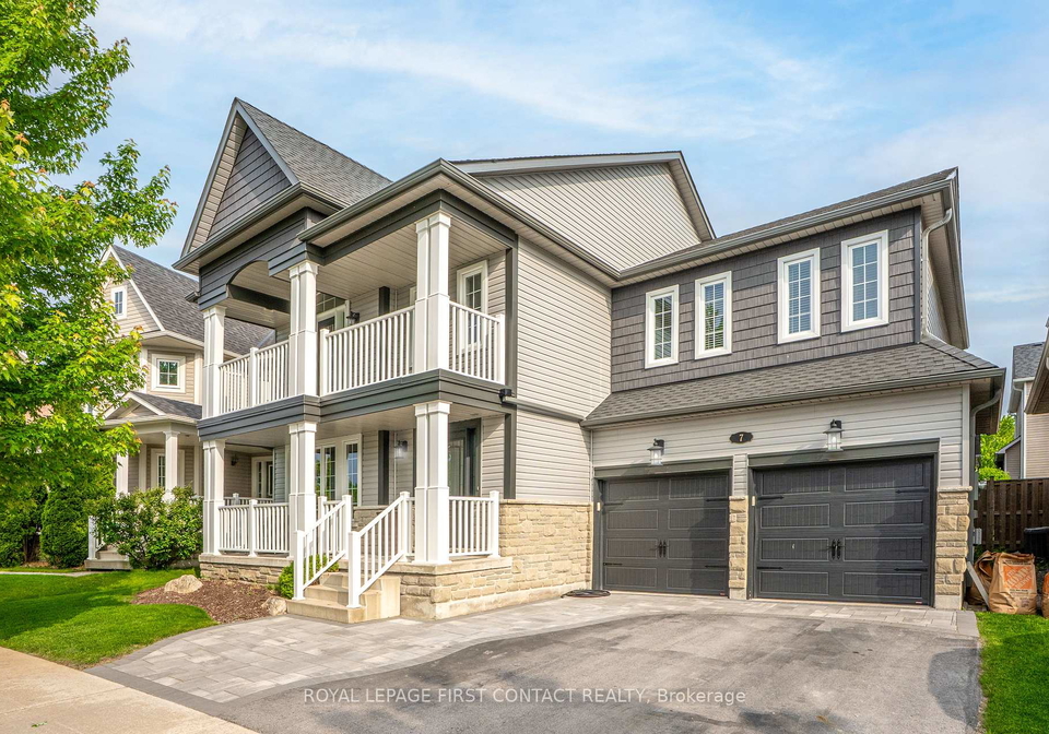 7-counsellor-terrace-barrie-ontario-s12301022