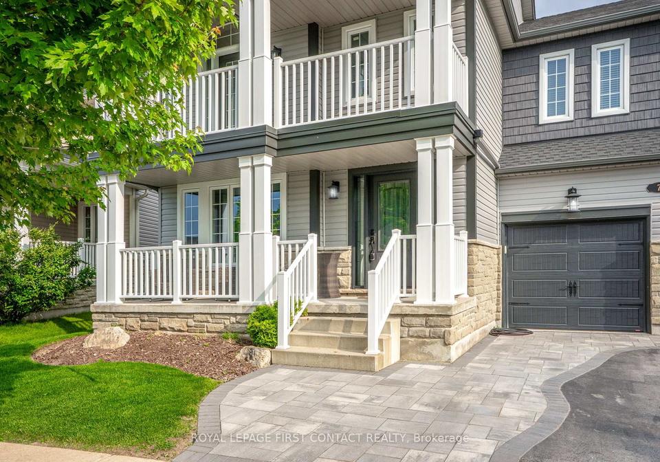 7-counsellor-terrace-barrie-ontario-s12301022