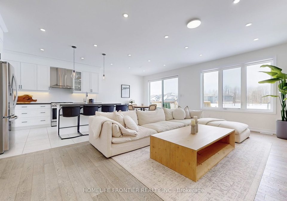 256-ramblewood-drive-wasaga-beach-ontario-s12302070