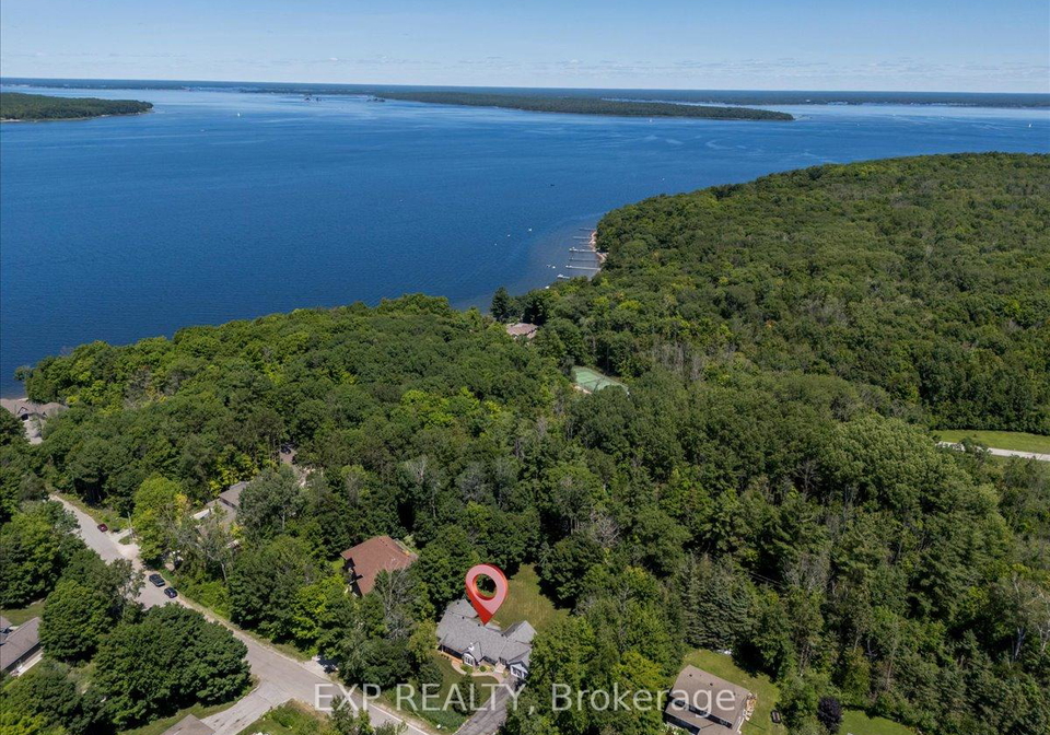 220-gilwood-park-drive-penetanguishene-ontario-s12302082