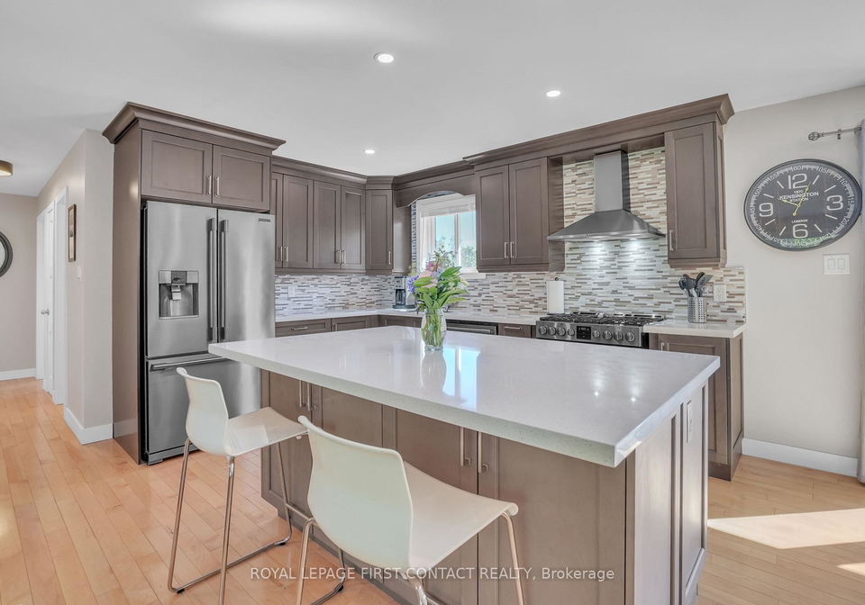 23-spencer-trail-oro-medonte-ontario-s12304042