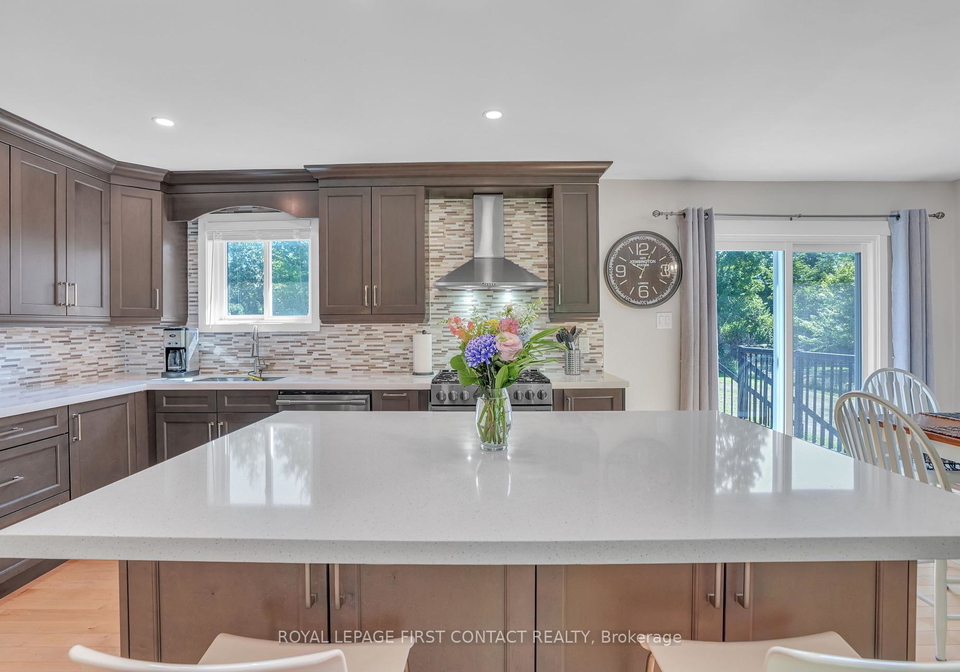 23-spencer-trail-oro-medonte-ontario-s12304042