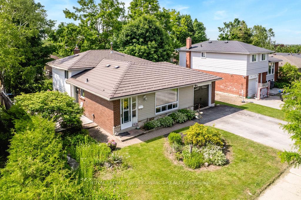33-roslyn-road-barrie-ontario-s12304680