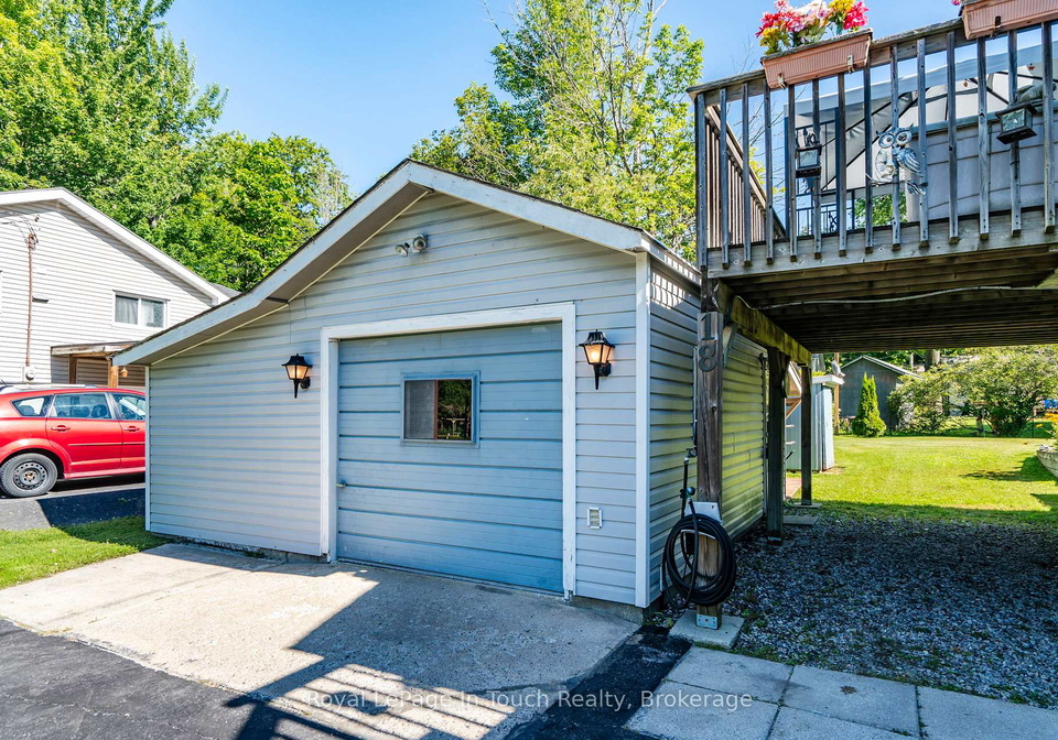 18-sarna-drive-tiny-ontario-s12304825
