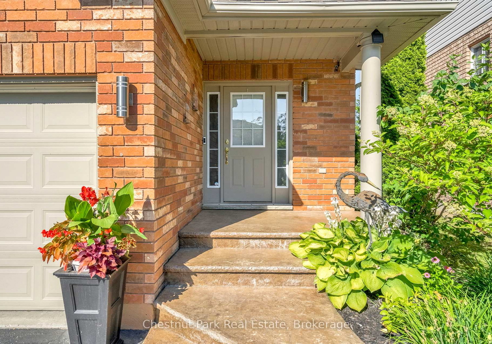 53-connor-avenue-collingwood-ontario-s12305728