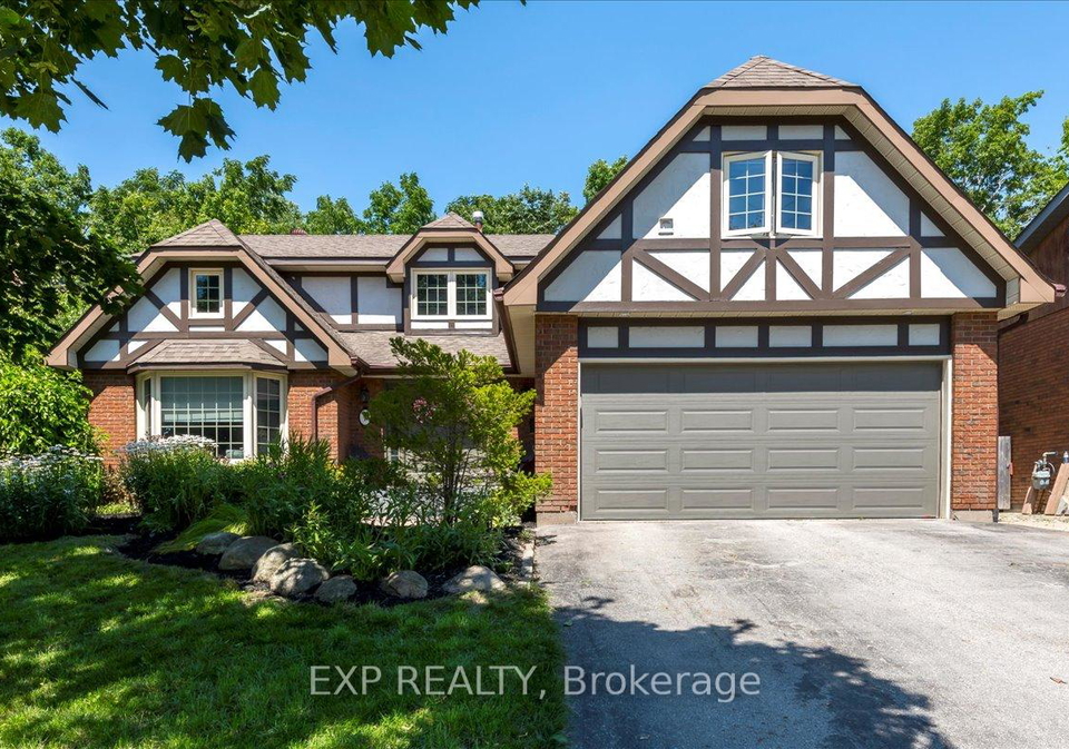 7-white-pine-place-barrie-ontario-s12306675