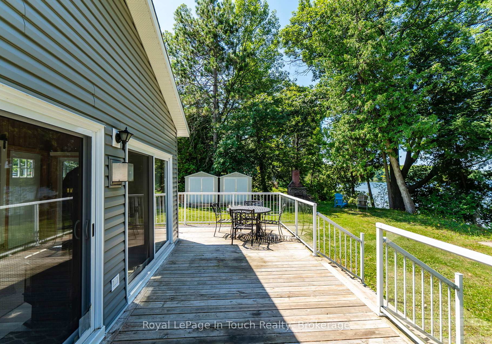 30-lakeshore-road-midland-ontario-s12309051