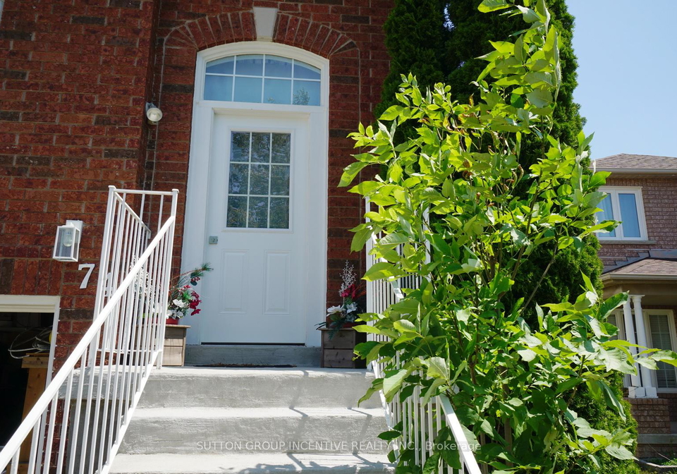 74-rundle-crescent-barrie-ontario-s12309940