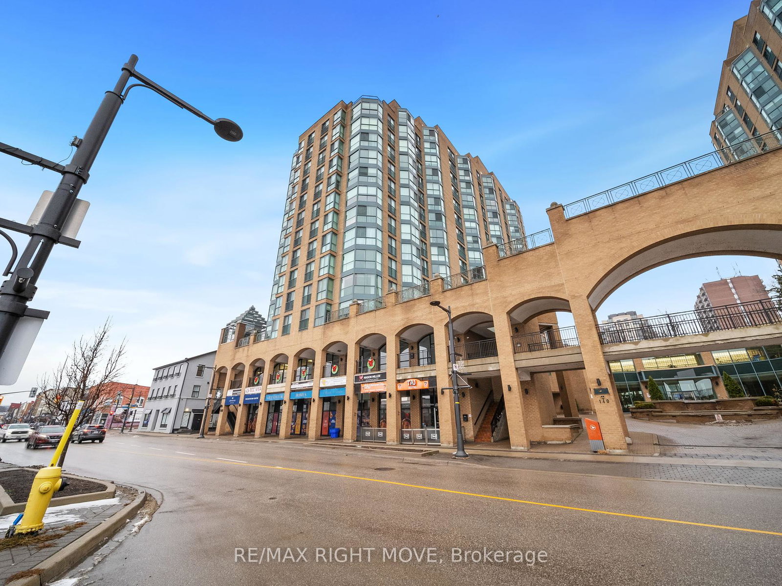 140-dunlop-street-e-e-barrie-ontario-s12310580