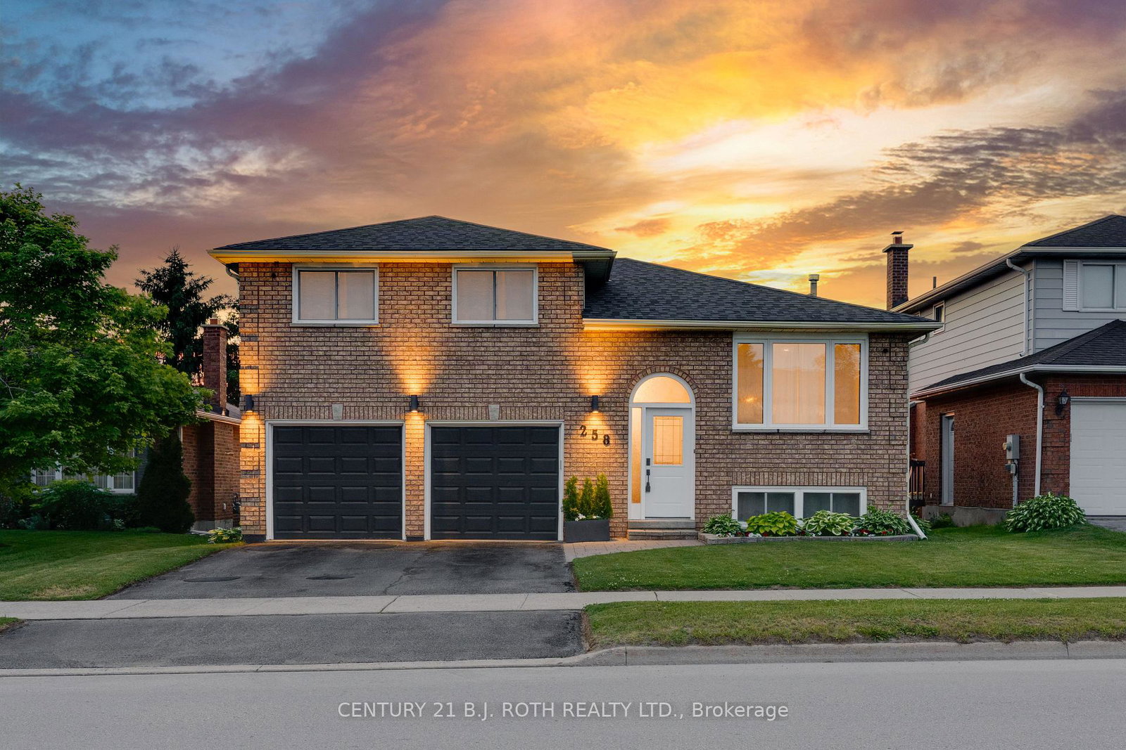 258-collegiate-drive-orillia-ontario-s12310711
