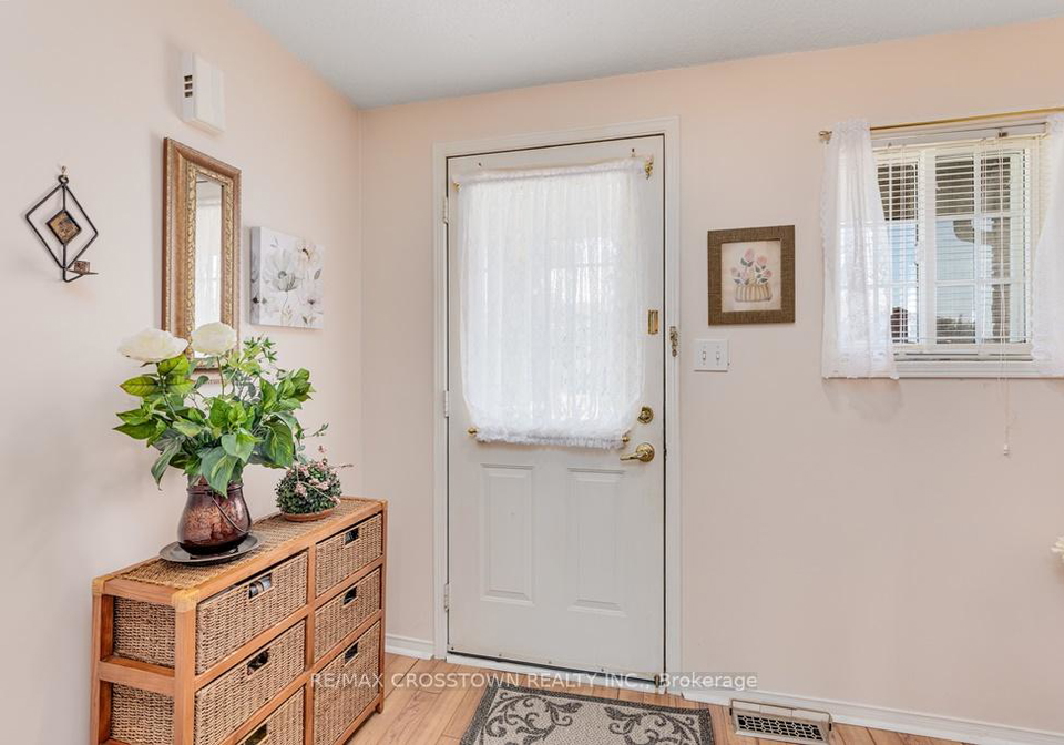 8-bibby-court-barrie-ontario-s12310901