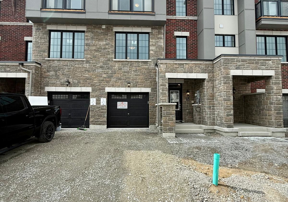 18-pearen-lane-barrie-ontario-s12310919