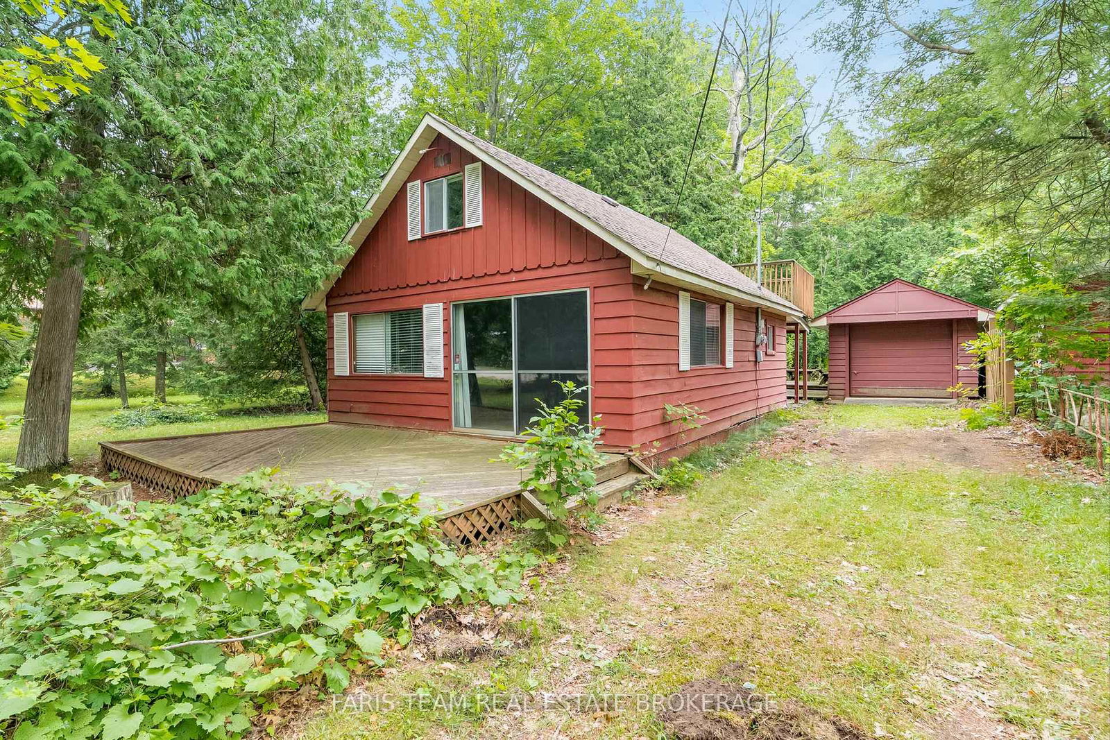 15-woodside-avenue-tiny-ontario-s12312330