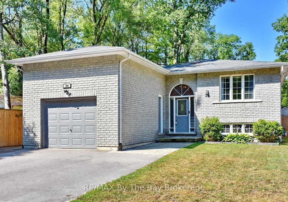 34-glendale-avenue-wasaga-beach-ontario-s12312373