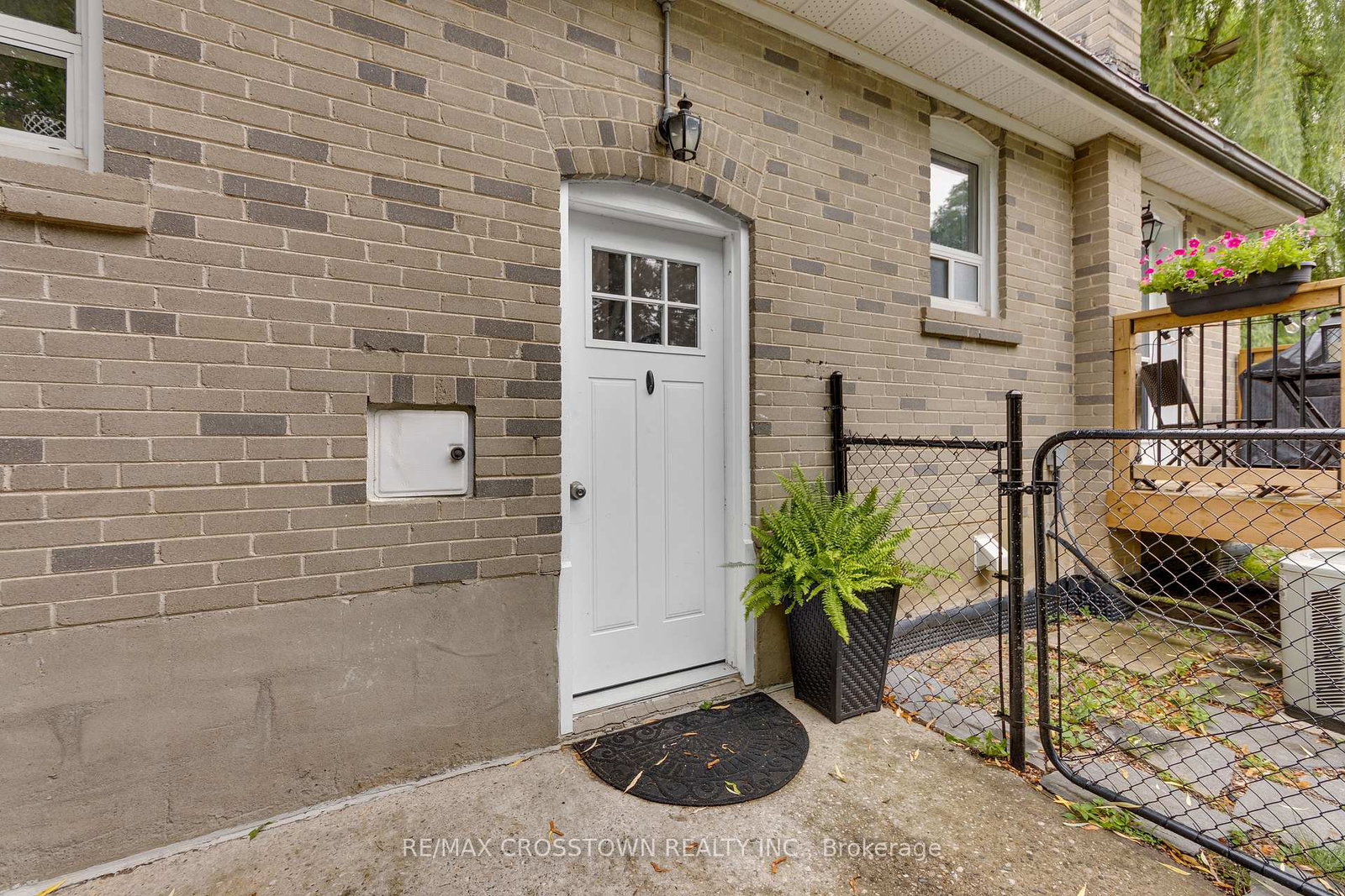 6-davidson-street-barrie-ontario-s12312955