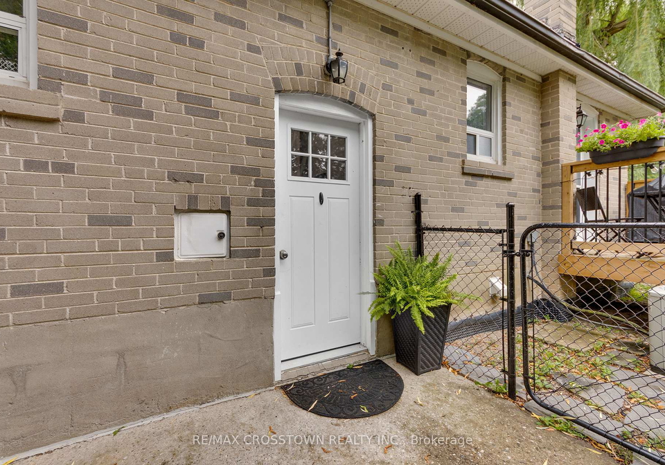 6-davidson-street-barrie-ontario-s12312955