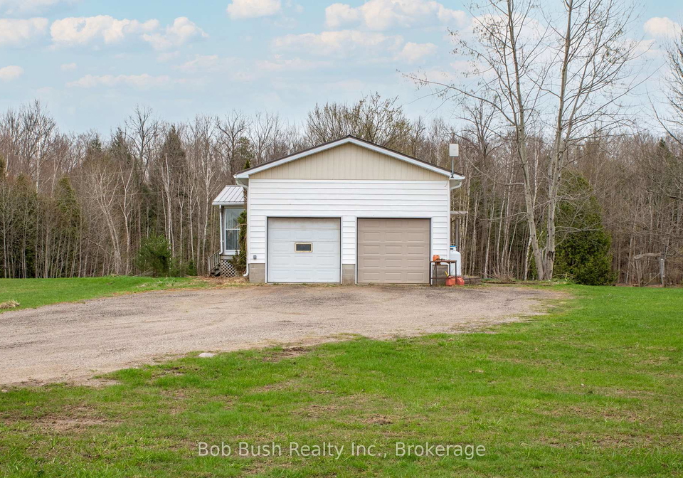 10596-12-highway-oro-medonte-ontario-s12314569