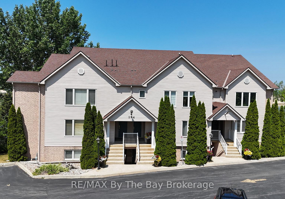 194-river-road-e-e-wasaga-beach-ontario-s12314842