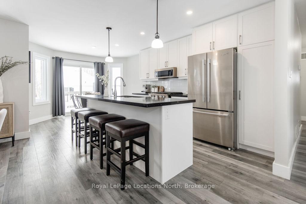 1-timberland-crescent-wasaga-beach-ontario-s12314927