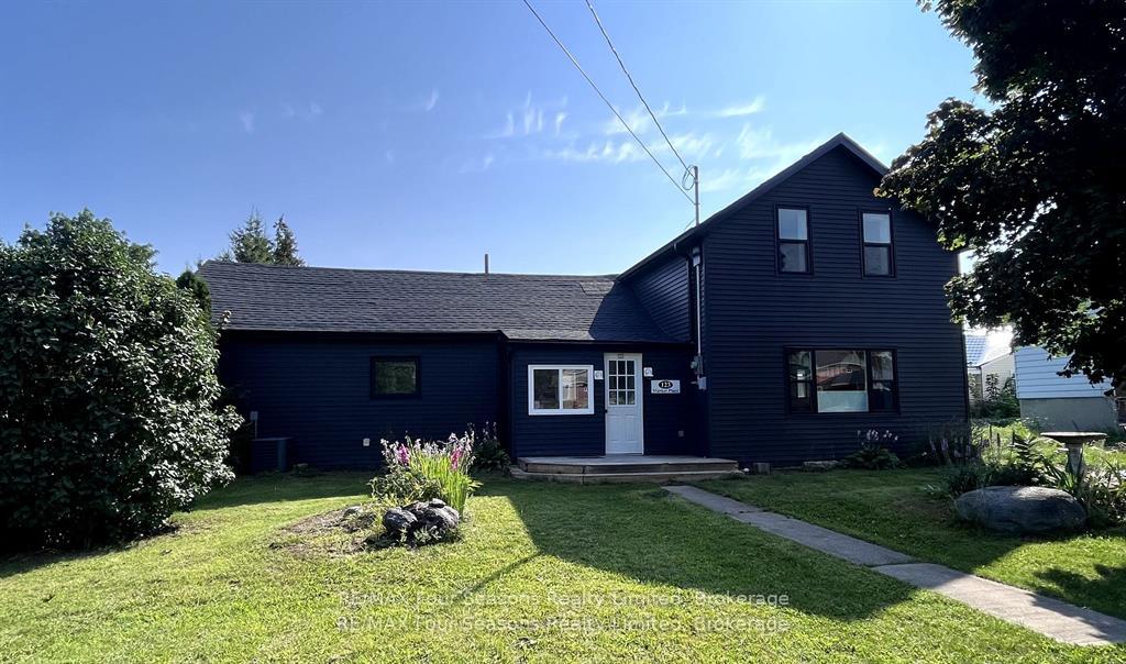 123-market-street-collingwood-ontario-s12315054