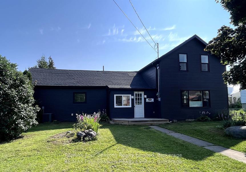 123-market-street-collingwood-ontario-s12315054