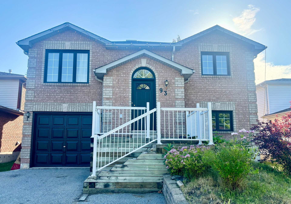 upper-93-columbia-road-barrie-ontario-s12317401