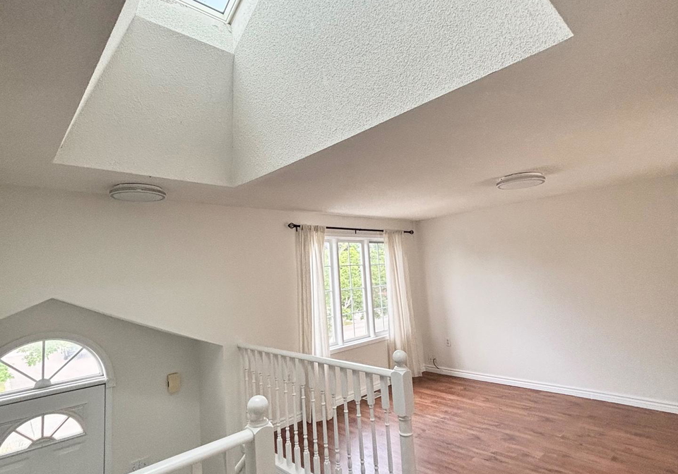 upper-93-columbia-road-barrie-ontario-s12317401