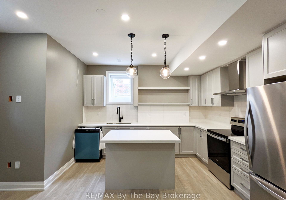 66-regina-boulevard-wasaga-beach-ontario-s12318267