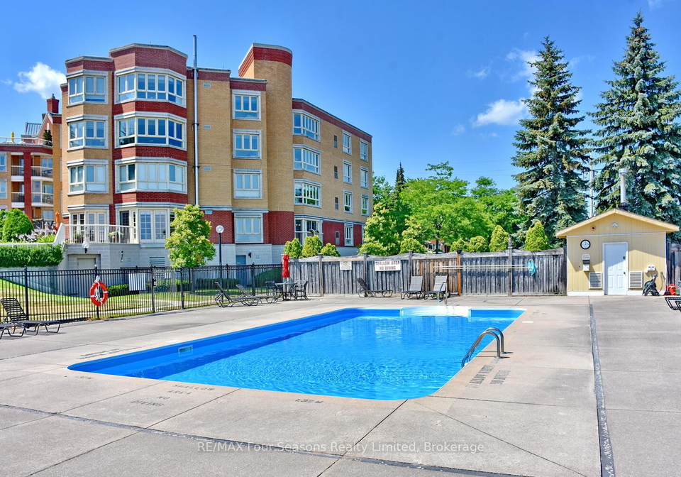 16-raglan-street-collingwood-ontario-s12319141