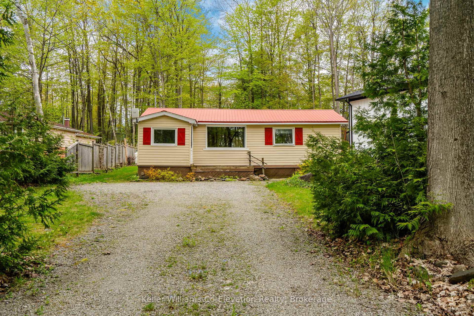48-mcarthur-drive-penetanguishene-ontario-s12320295
