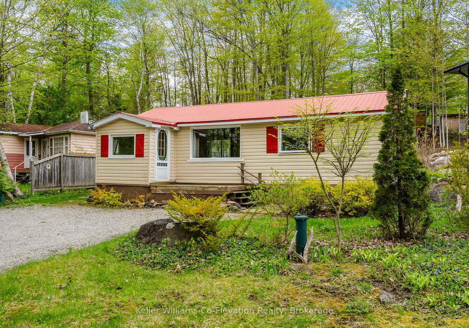 48-mcarthur-drive-penetanguishene-ontario-s12320295