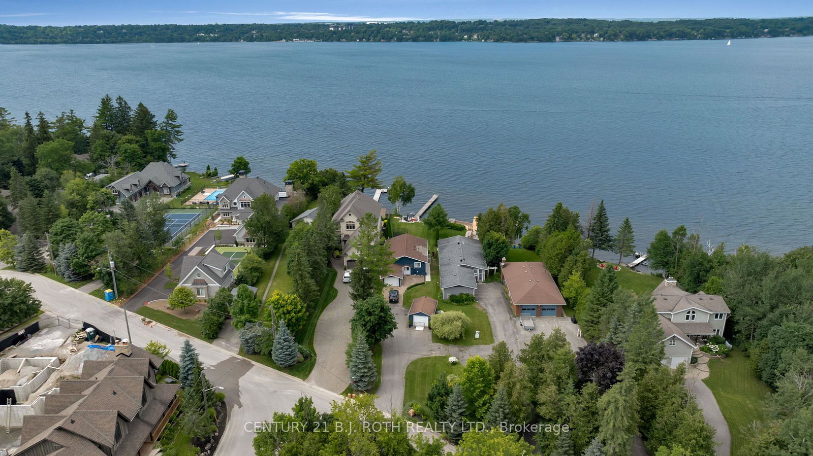 56-gray-lane-barrie-ontario-s12321425
